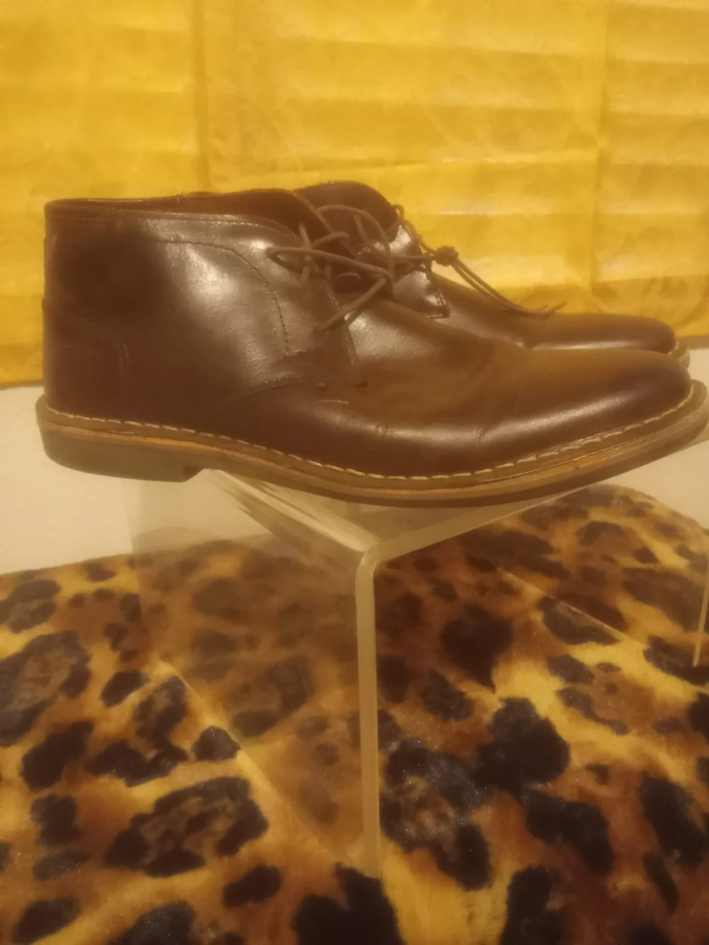 Steve Madden Brown Leather Chukka Boots